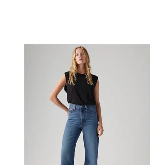 Levi's Ribcage Wide Leg High Rise Jeans - Picture 9 of 9